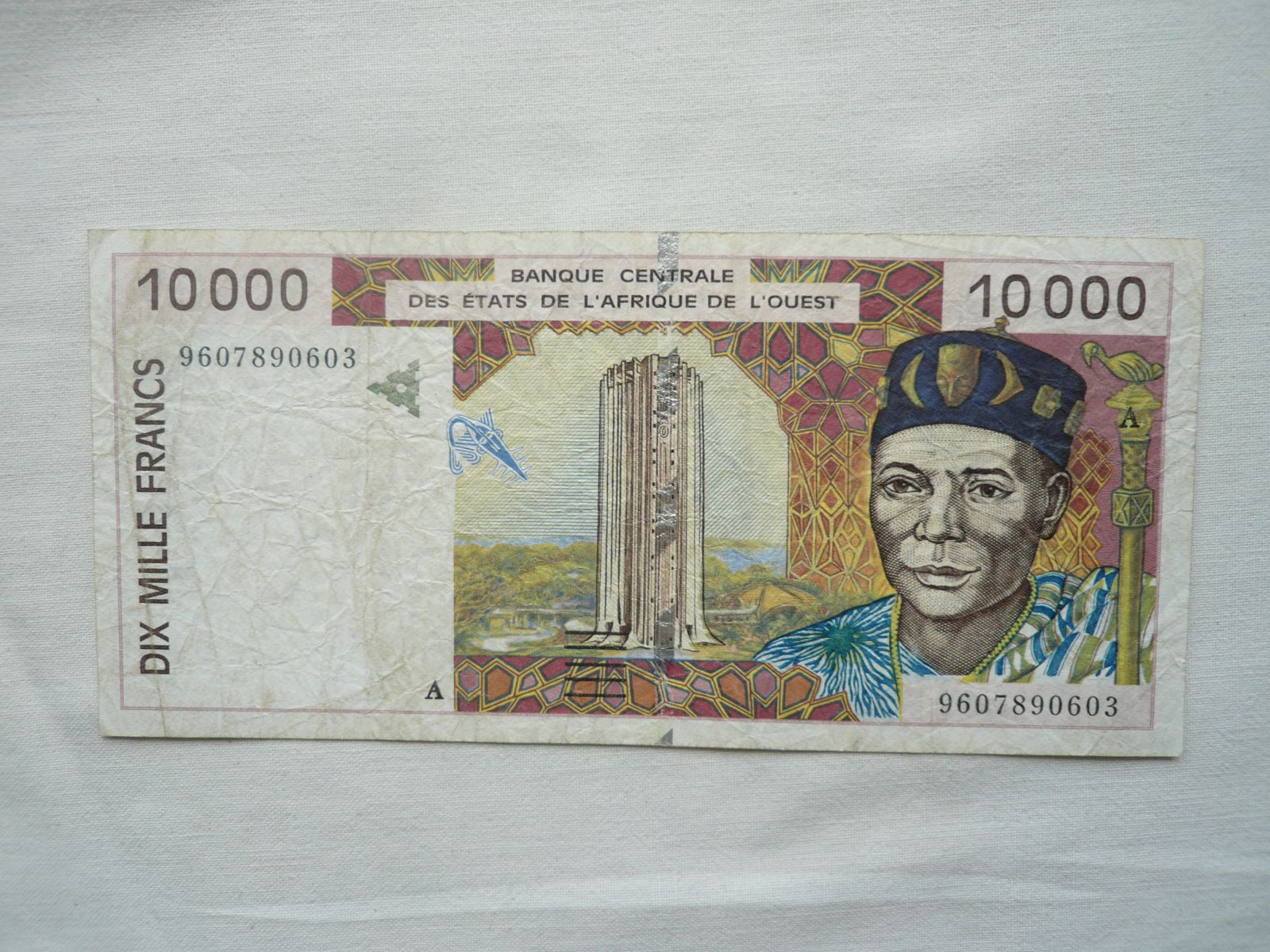 10000 Frank, Východní Afrika