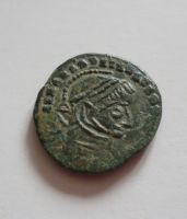 Cu-mince, Constantin I., barbaři, dvě Viktorie nad oltářem, Keltové