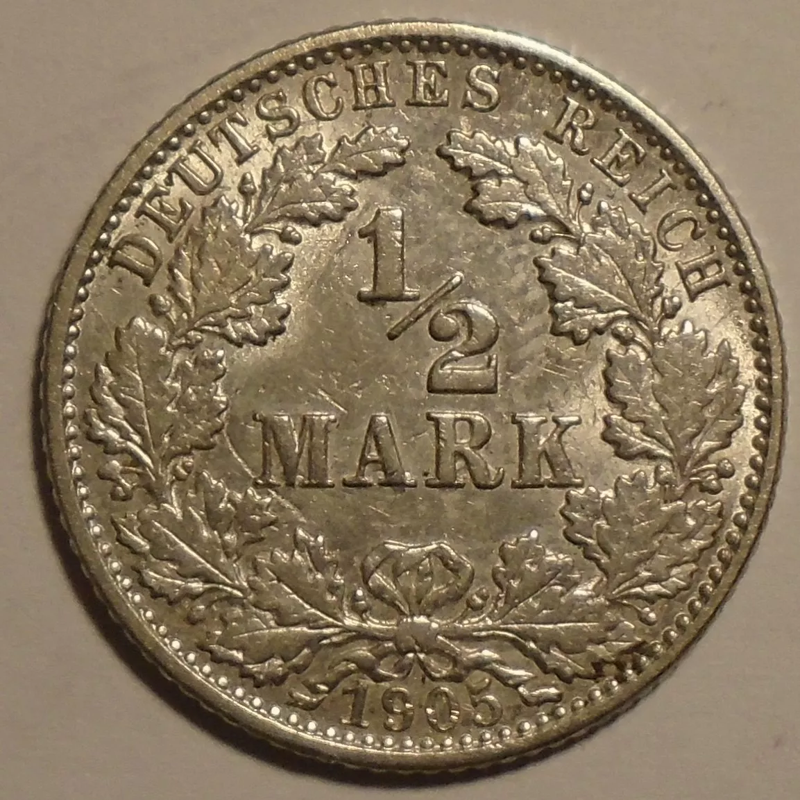 Německo 1/2 Marka 1905 J