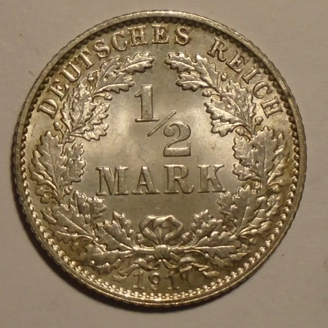 Německo 1/2 Marka 1917E