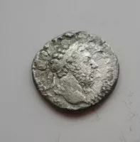 Denár Ag, Marcus Antonius, 161-180, Viktorie, Řím císařství