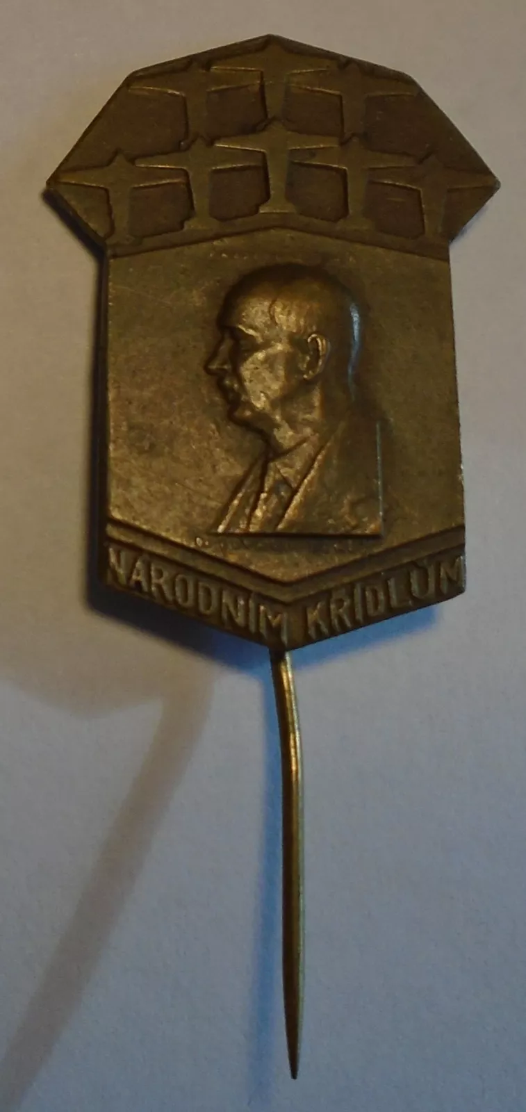 ČSR Národním křídlům E. Beneš