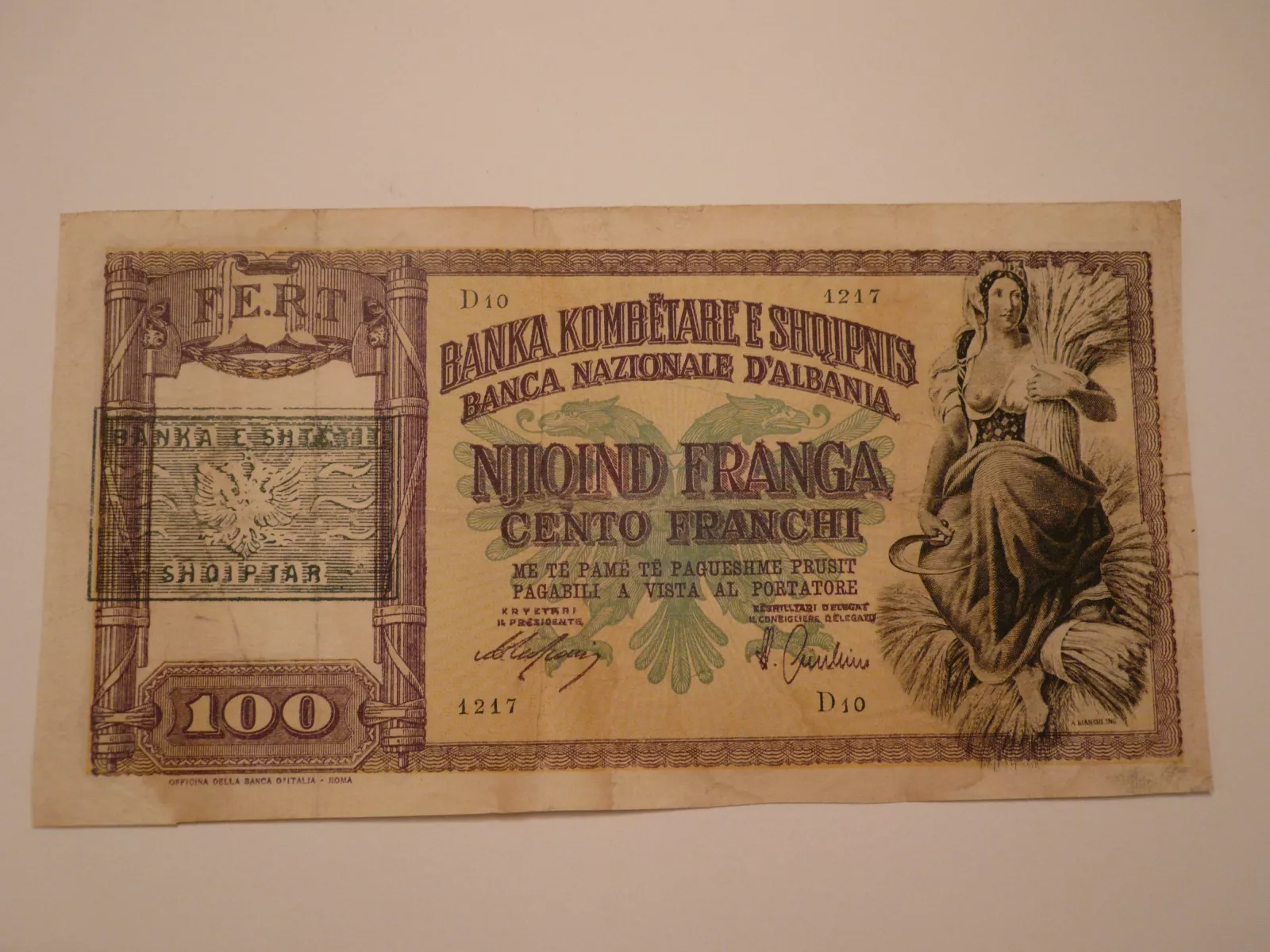 100 Frank, Albánie