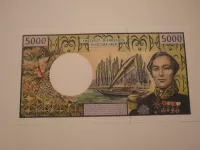 5000 Frank, Francie
