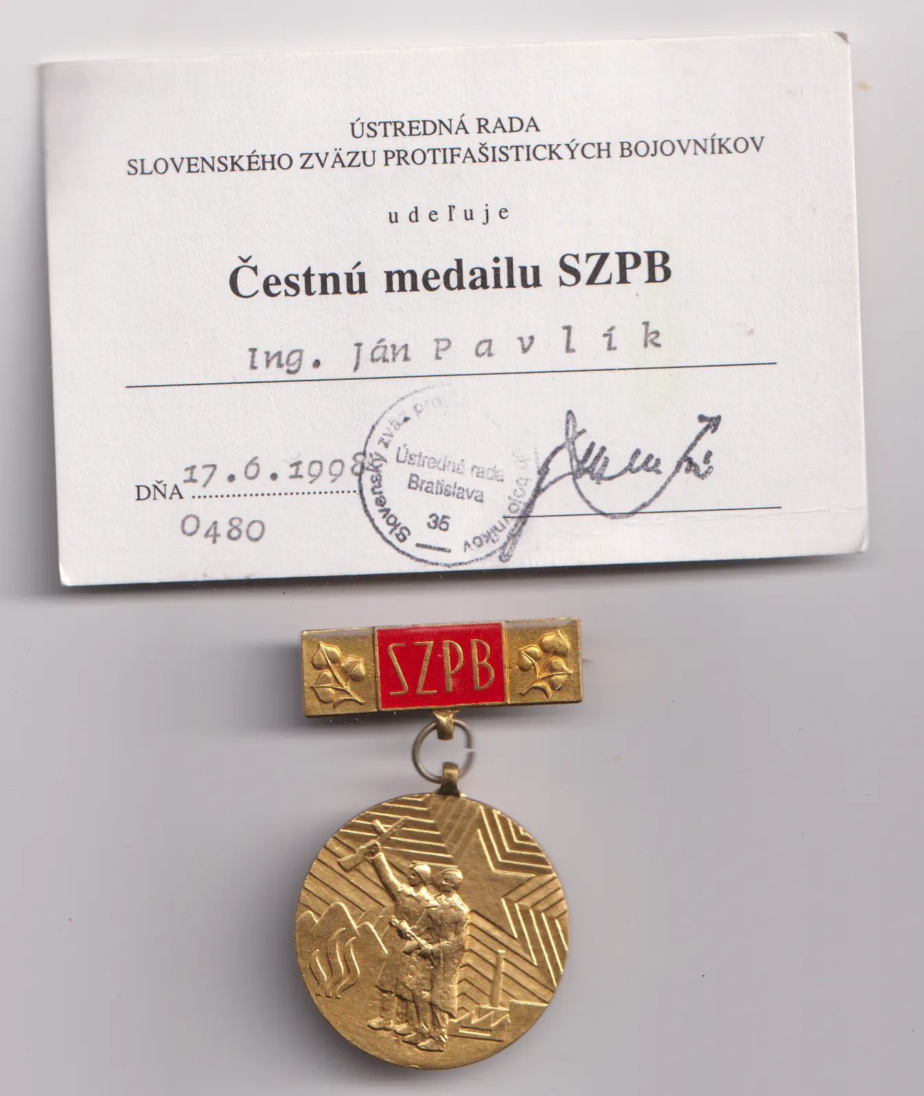 Čestná medaile SZPB plus certifikát plus etue