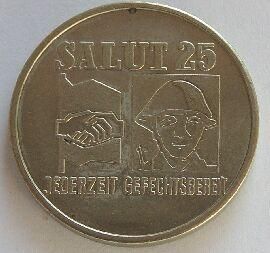 NDR - medaile Salut 25